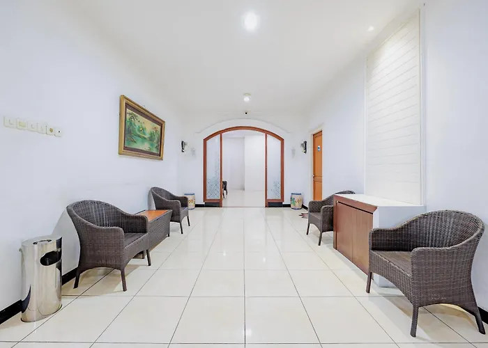 Urbanview Hotel Artama Simpang Lima Semarang